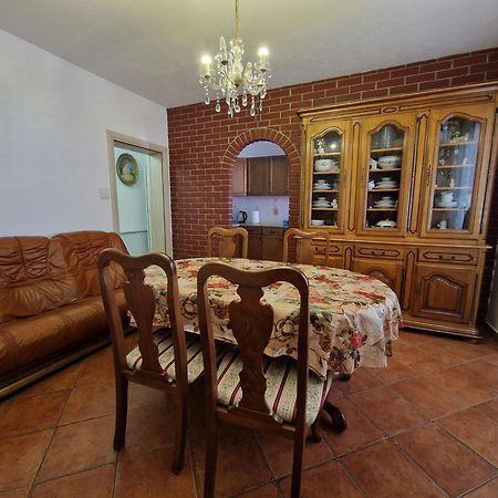 Apartments And Room Suza Senj  Esterno foto