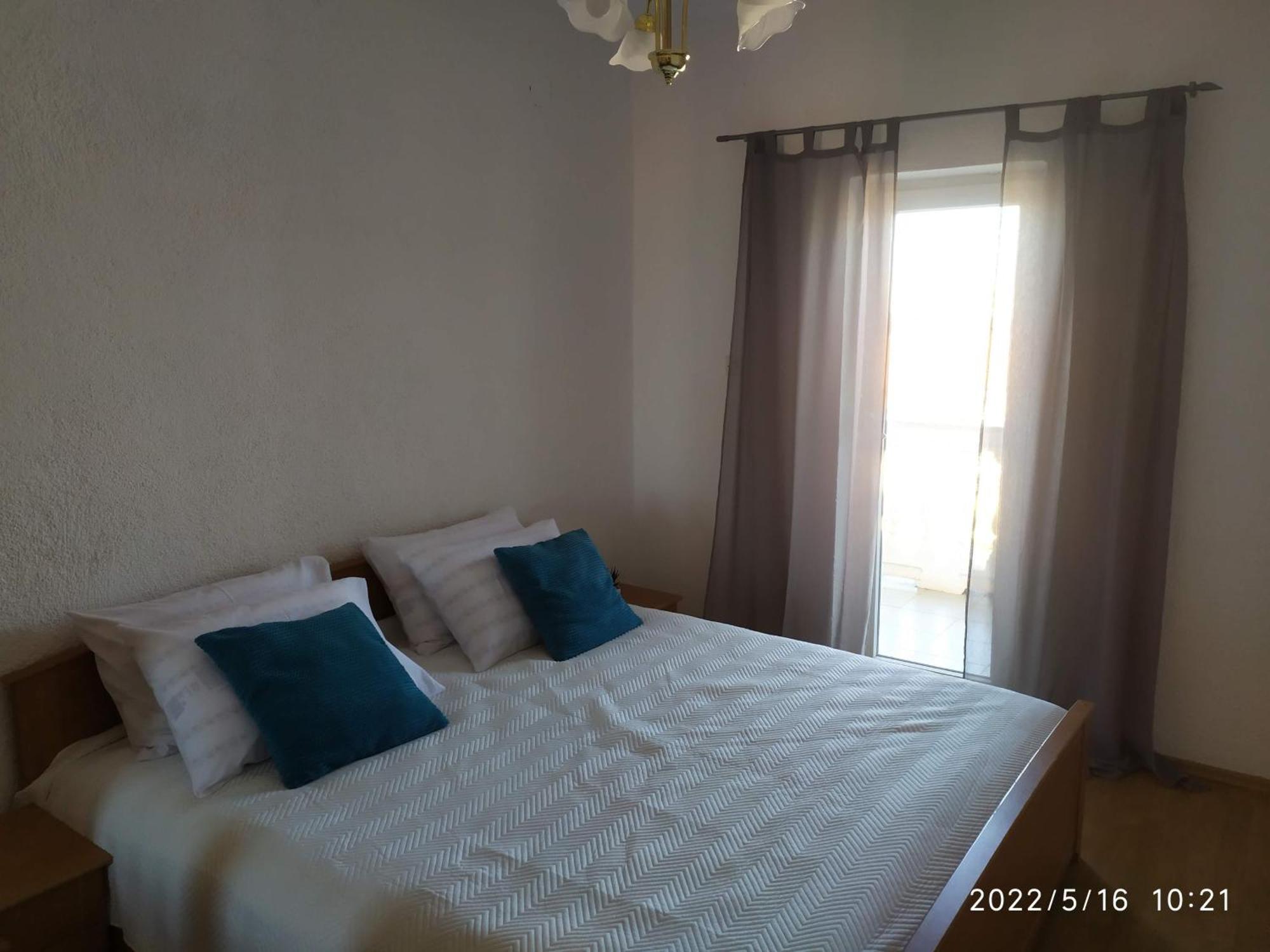 Apartments And Room Suza Senj  Esterno foto