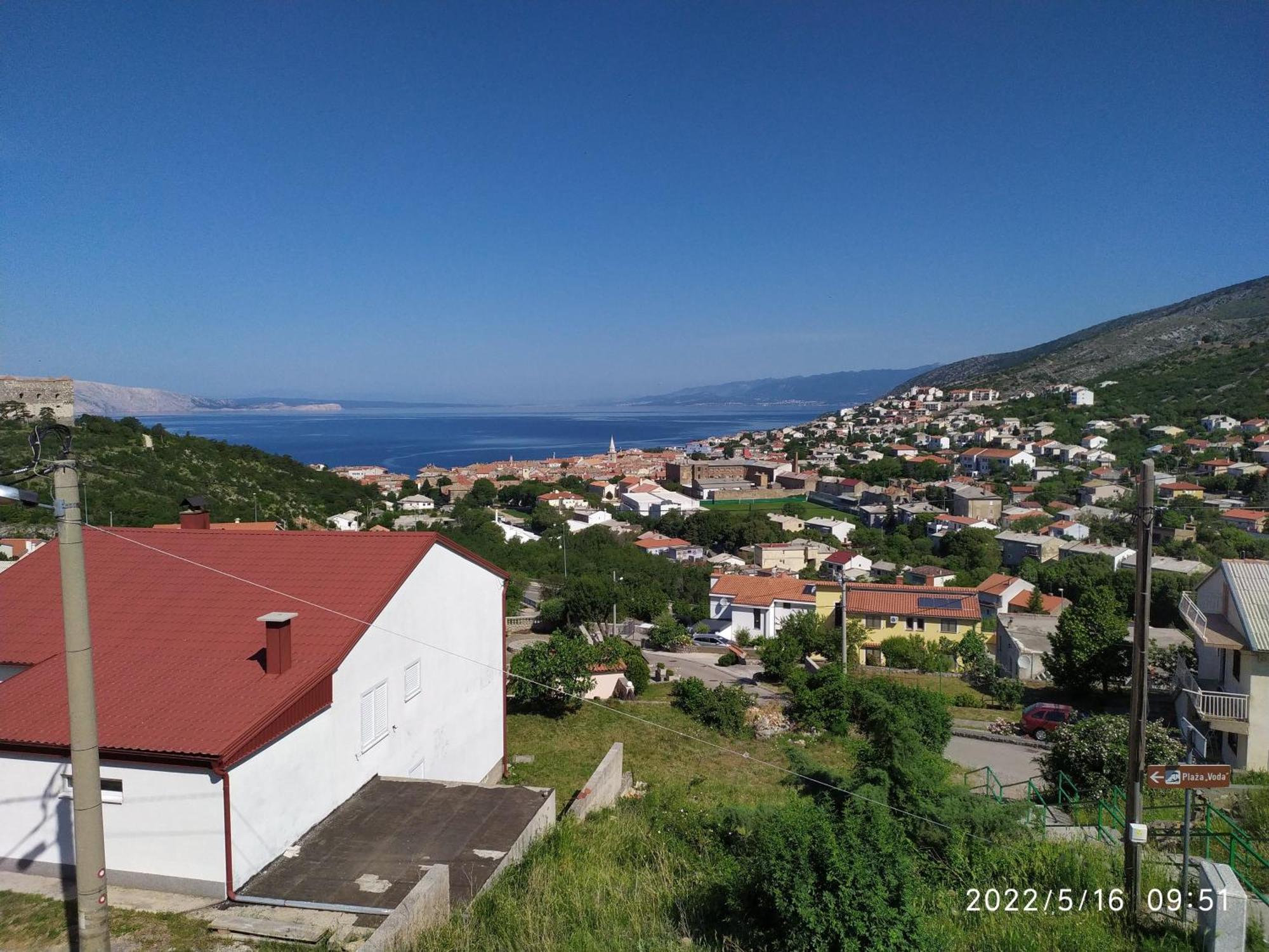 Apartments And Room Suza Senj  Esterno foto