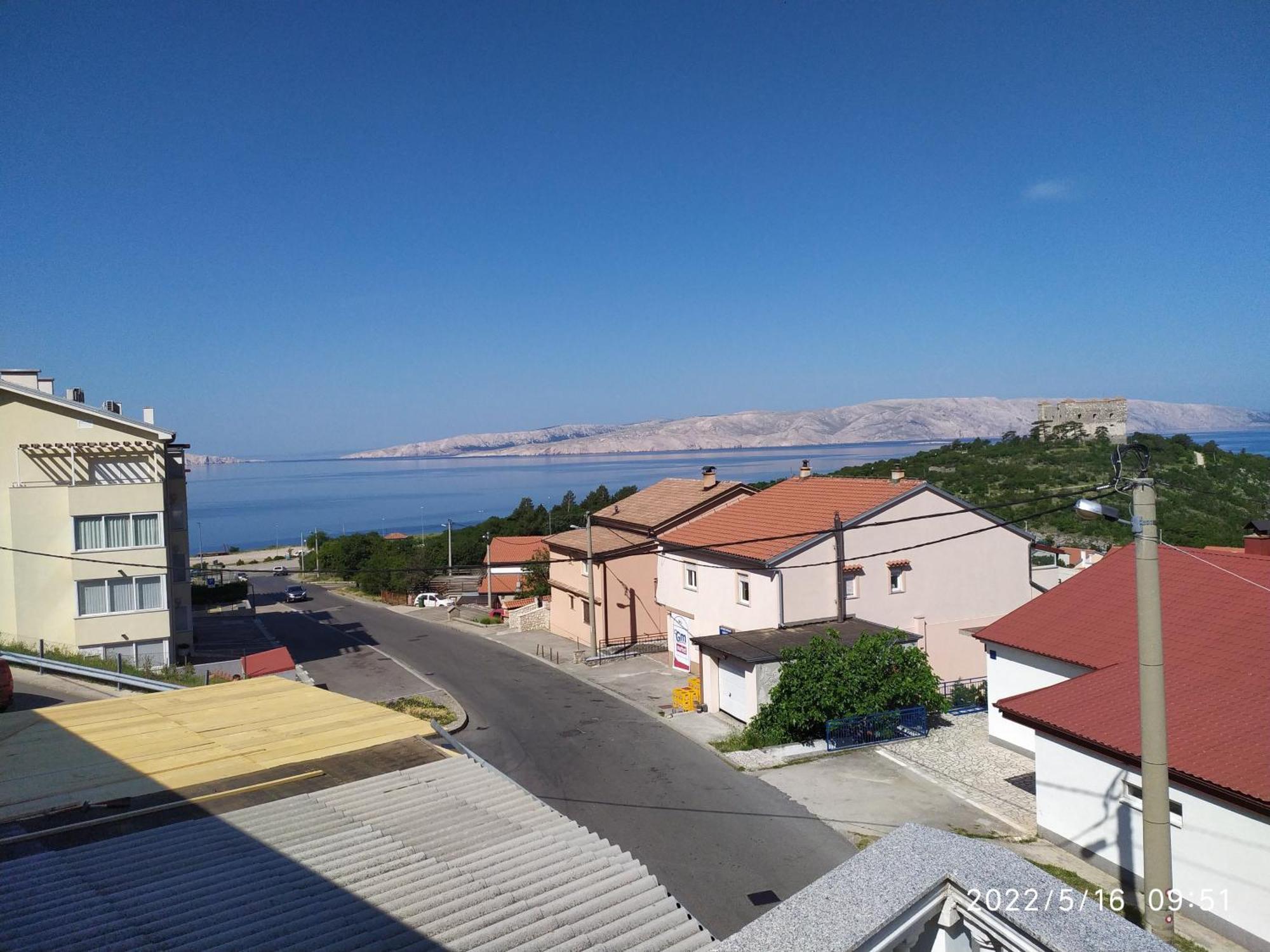 Apartments And Room Suza Senj  Esterno foto