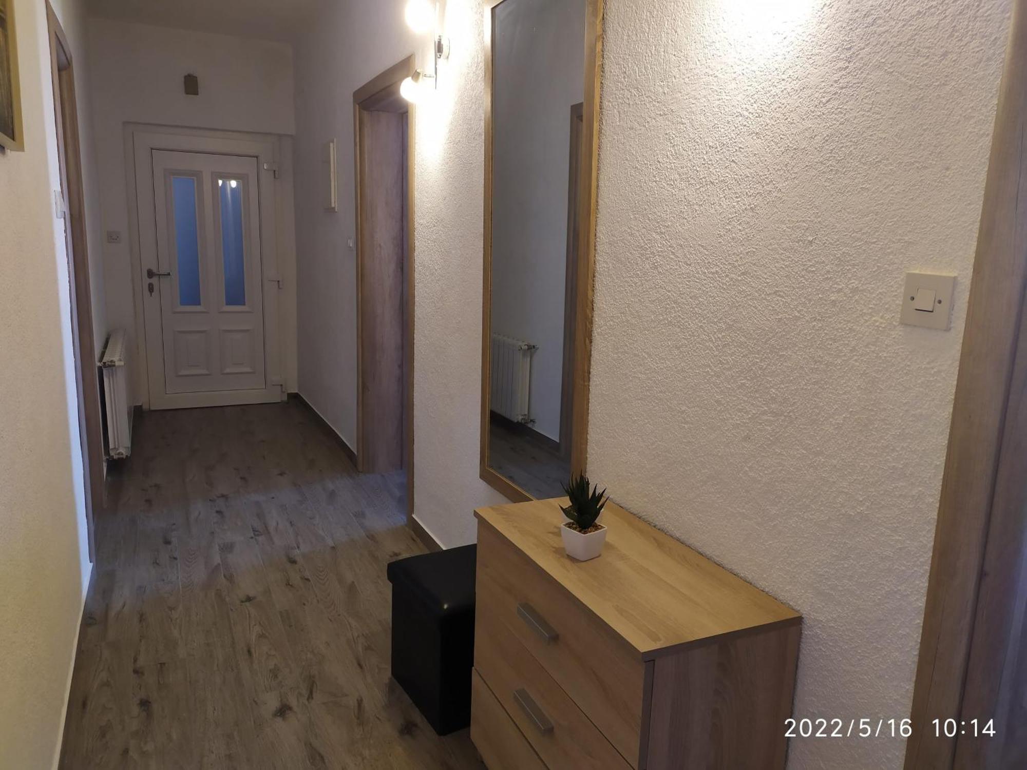 Apartments And Room Suza Senj  Esterno foto